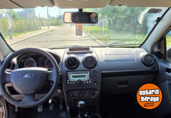 Autos - Ford Fiesta 2011 GNC 135000Km - En Venta