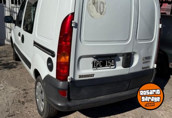 Utilitarios - Renault Kangoo 2010 GNC 230000Km - En Venta
