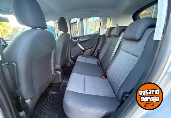 Autos - Peugeot 2008 2019 Nafta 50000Km - En Venta