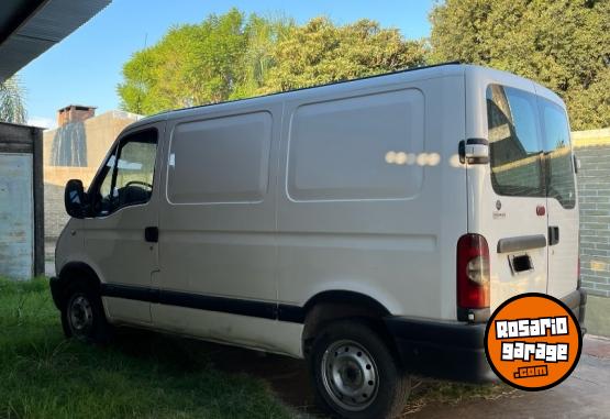 Utilitarios - Renault Master 2009 Diesel 235000Km - En Venta