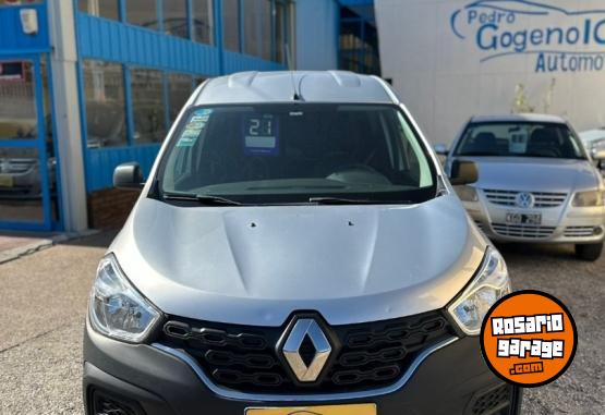 Utilitarios - Renault Kangoo expr emotien 2022 GNC  - En Venta
