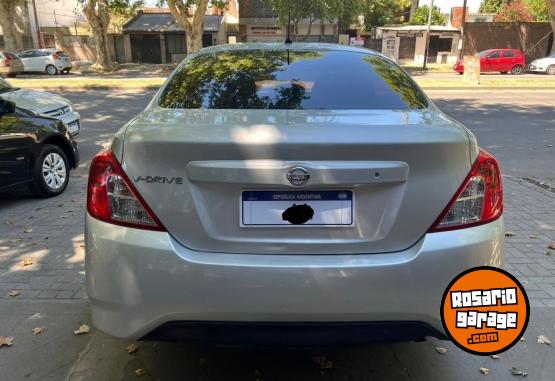 Autos - Nissan Versa Advance V Drive 2021 Nafta 100000Km - En Venta