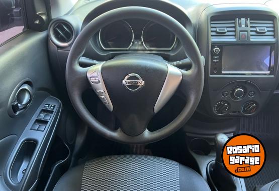 Autos - Nissan Versa Advance V Drive 2021 Nafta 100000Km - En Venta