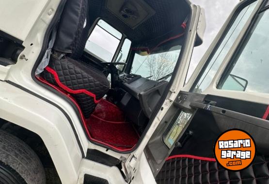 Camiones y Grúas - VENDO FORD CARGO 1722 2011 CON EQUIPO DE VOLQUETE - En Venta