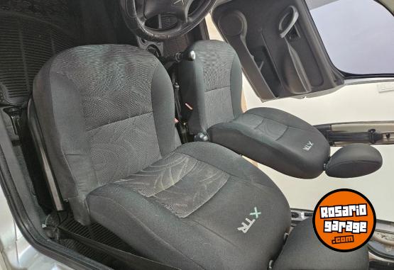 Utilitarios - Citroen Berlingo multispace XTR 2016 Diesel 118000Km - En Venta