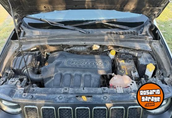 Autos - Chrysler Renegade 2019 Nafta 118000Km - En Venta