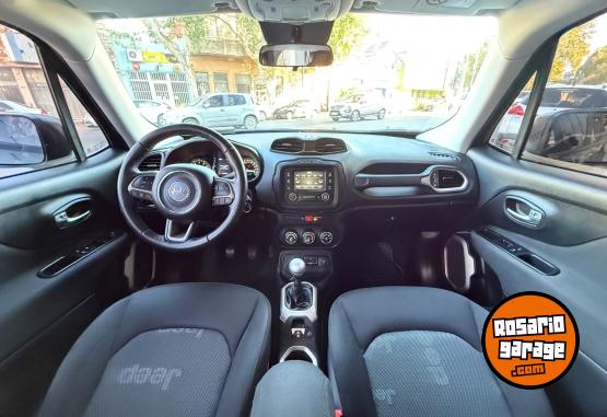 Autos - Chrysler Jeep Renegade 2018 Nafta 100000Km - En Venta