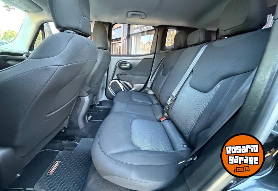Autos - Chrysler Jeep Renegade 2018 Nafta 100000Km - En Venta