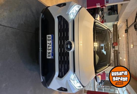 Camionetas - Toyota RAV4 2019 Electrico / Hibrido 130000Km - En Venta