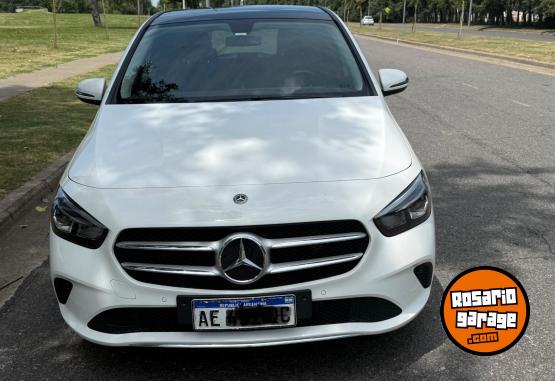 Autos - Mercedes Benz B200 progressive 2020 Nafta 34120Km - En Venta
