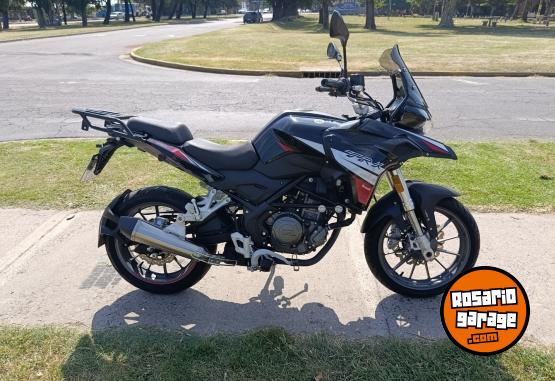 Motos - Benelli Trk 251 2021 Nafta 2365Km - En Venta