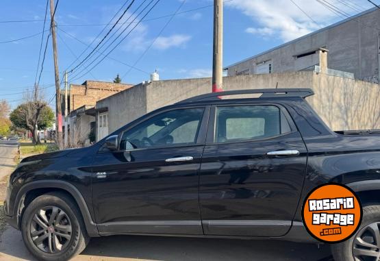 Camionetas - Fiat Toro 4x4 2018 Diesel 210000Km - En Venta