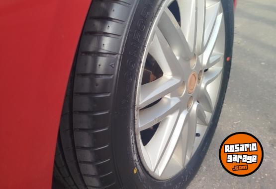 Autos - Fiat Punto Essence 2012 Nafta 160000Km - En Venta
