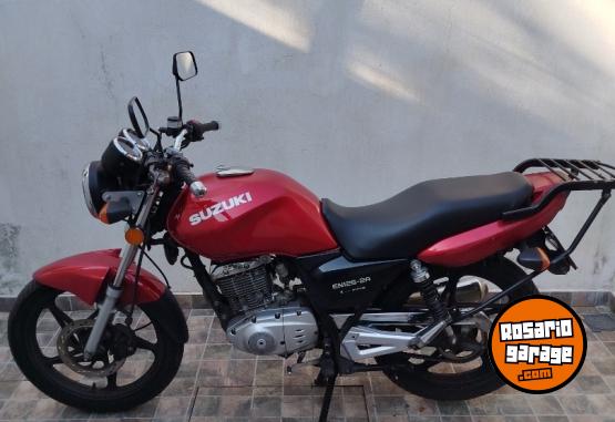 Motos - Suzuki EN 125 2 A 2016 Nafta 43000Km - En Venta