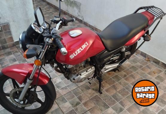 Motos - Suzuki EN 125 2 A 2016 Nafta 43000Km - En Venta