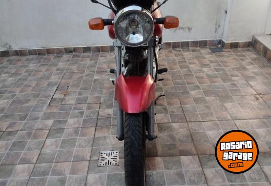 Motos - Suzuki EN 125 2 A 2016 Nafta 43000Km - En Venta