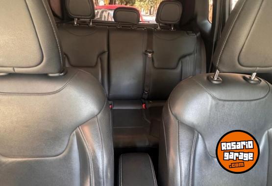 Camionetas - Chrysler Jeep renegade 2021 Nafta 65550Km - En Venta