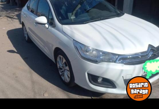 Autos - Citroen C4 lounge 2017 Diesel 120000Km - En Venta