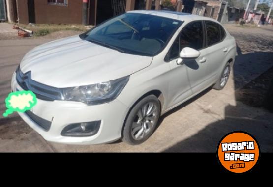 Autos - Citroen C4 lounge 2017 Diesel 120000Km - En Venta