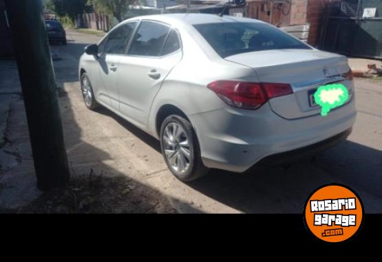 Autos - Citroen C4 lounge 2017 Diesel 120000Km - En Venta