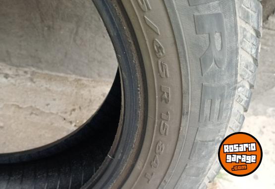 Accesorios para Autos - Vendo cubiertas Pirelli - En Venta