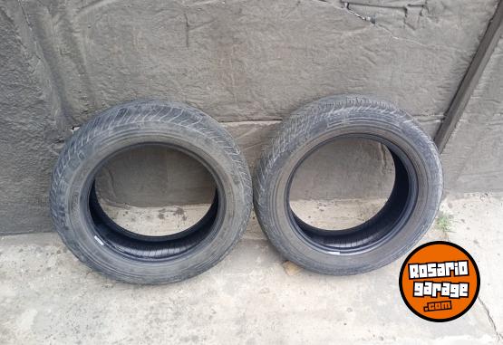 Accesorios para Autos - Vendo cubiertas Pirelli - En Venta