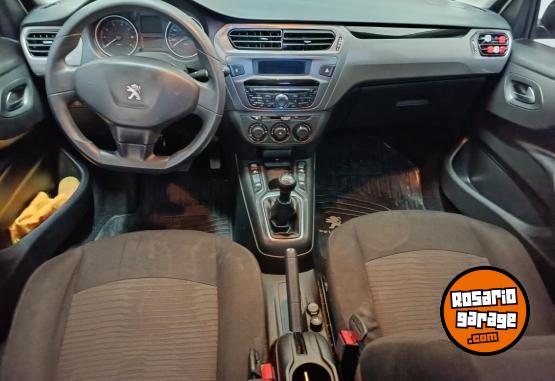 Autos - Peugeot 301 2017 Nafta 77000Km - En Venta