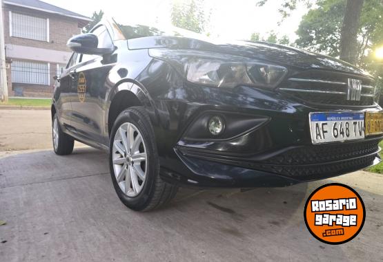 Autos - Fiat Cronos 2022 GNC 130000Km - En Venta