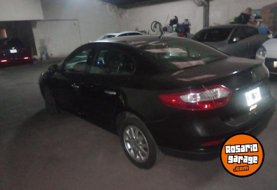 Autos - Renault fluence motor 2000 2011 Nafta 27778Km - En Venta