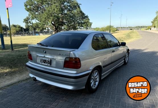 Autos - Bmw 323TI 1999 Nafta 250000Km - En Venta