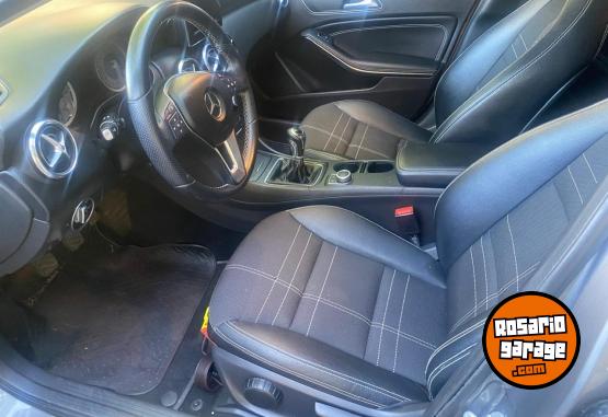Autos - Mercedes Benz A200 2013 Nafta 120000Km - En Venta