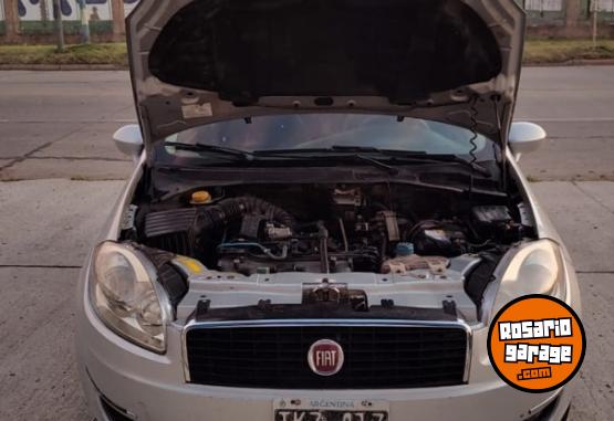 Autos - Fiat Sedan 2011 Nafta 270000Km - En Venta