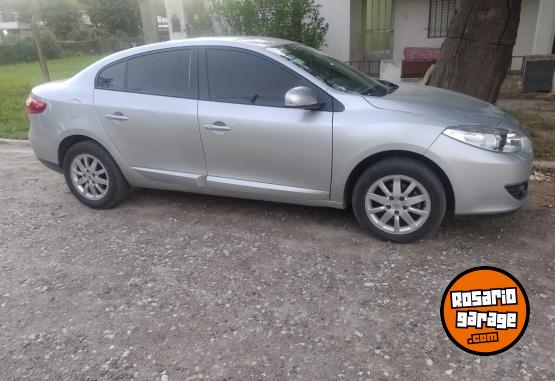 Autos - Renault Fluence 2011 Nafta 240000Km - En Venta