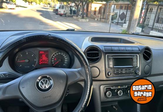 Camionetas - Volkswagen AMAROK PICK UP 2.0 L 140 2015 Diesel 138000Km - En Venta