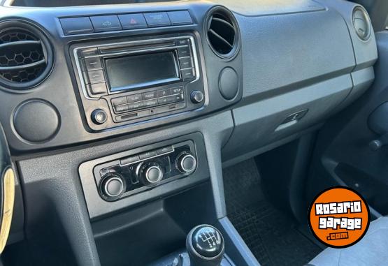 Camionetas - Volkswagen AMAROK PICK UP 2.0 L 140 2015 Diesel 138000Km - En Venta