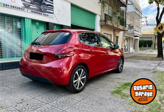 Autos - Peugeot 208 2018 Diesel 100000Km - En Venta