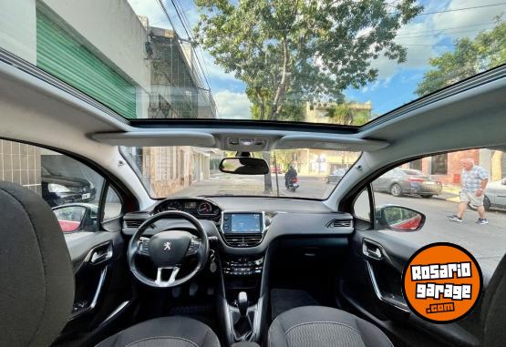 Autos - Peugeot 208 2018 Diesel 100000Km - En Venta