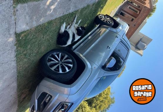 Camionetas - Volkswagen Amarok V6 Extreme 2024 Diesel 19000Km - En Venta