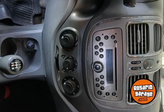 Autos - Fiat Gran Siena 2013 GNC 209101Km - En Venta