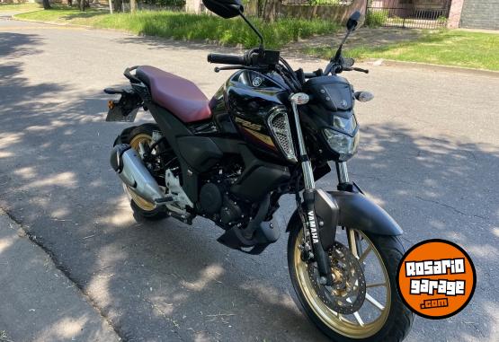 Motos - Yamaha Fz 2023 Nafta 8000Km - En Venta