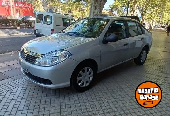 Autos - Renault Symbol NO siena corsa 2013 GNC  - En Venta