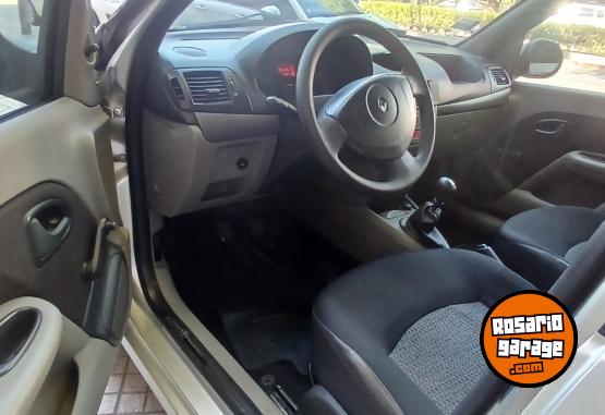 Autos - Renault Symbol NO siena corsa 2013 GNC  - En Venta