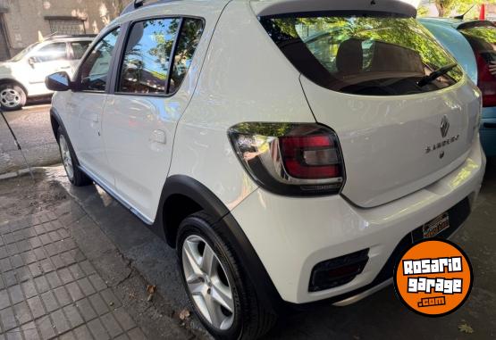 Autos - Renault Sandero stepway 1.6 2018 Nafta 130000Km - En Venta