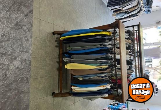 Indumentaria - Vendo o permuto por veh�culo - En Venta