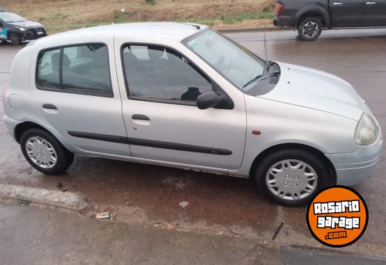 Autos - Renault Clio 2001 Nafta 159000Km - En Venta