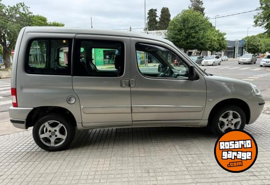 Utilitarios - Citroen BERLINGO MULTISPACE 1.6 2012 Nafta 230000Km - En Venta