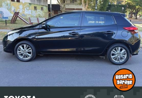 Autos - Toyota Yaris Xls 2021 Nafta 42000Km - En Venta