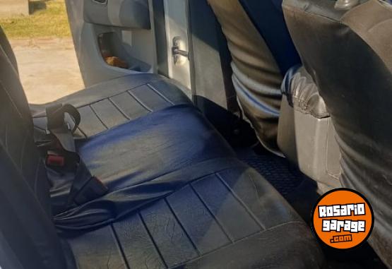 Camionetas - Volkswagen Amarok trendline 2015 Diesel 136500Km - En Venta