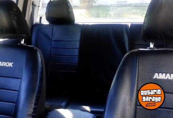 Camionetas - Volkswagen Amarok trendline 2015 Diesel 136500Km - En Venta