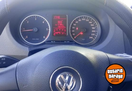 Camionetas - Volkswagen Amarok trendline 2015 Diesel 136500Km - En Venta